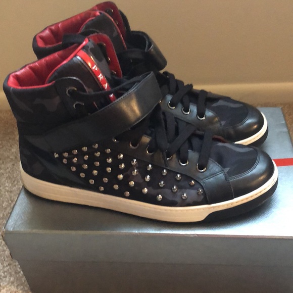 Prada Sneakers - Picture 3 of 8